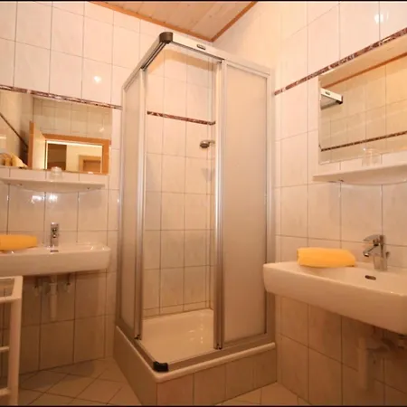 Haus Katharina Apartmán *