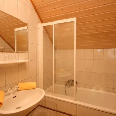 Haus Katharina Apartmán *